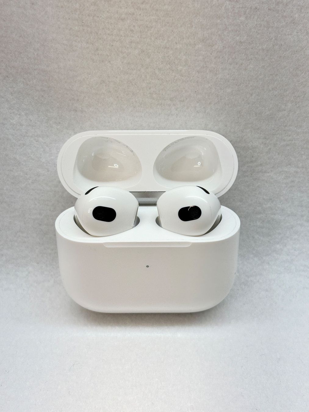 Apple Casques audio: Apple AirPods 3 – D'occasion à Schlatt TG par Heyhey