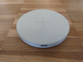 IKEA LIVBOJ Wireless Charger Qi Ladegerät - Neuwertig!