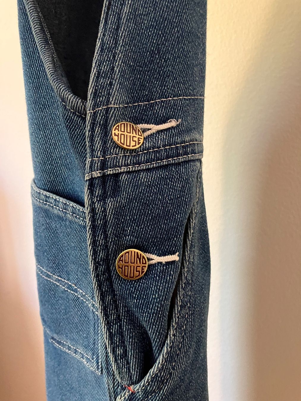 Jeans: Round House Latzhose Jeans Gr. S – Usato da Zürich venduto da MonkeyTunes 3