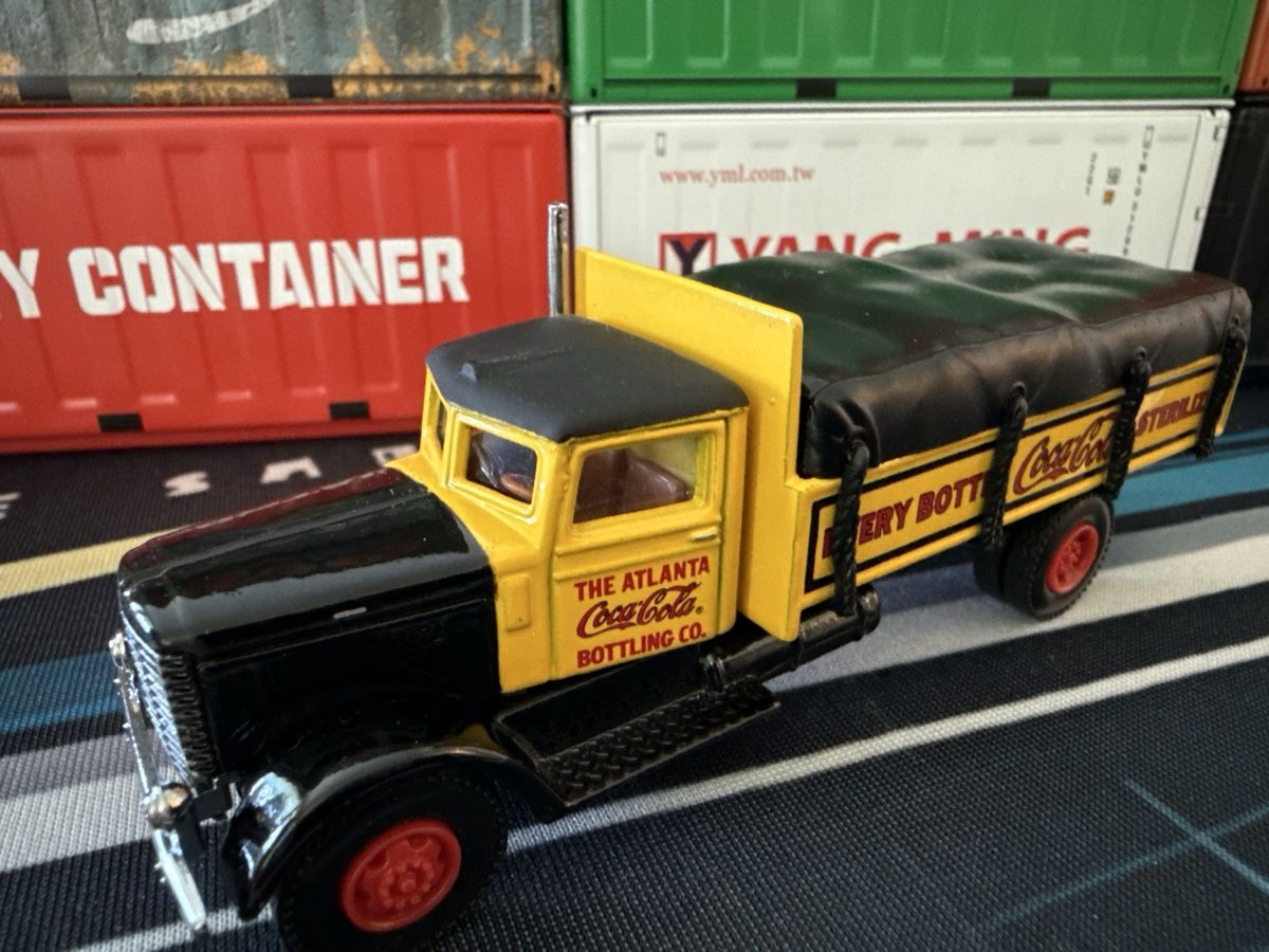 Coca-Cola Modellini d'auto: Coca-Cola LKW Oldtimer 1939 – Usato da Basel venduto da Zomeg 5