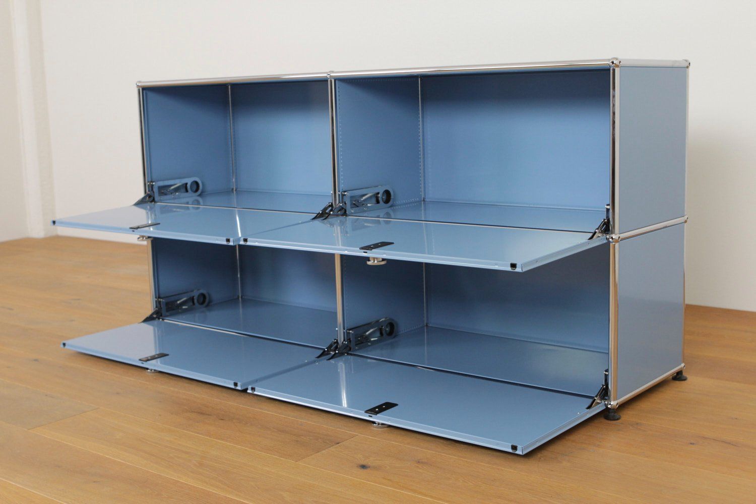USM Kommoden: USM Haller Sideboard // UPCYCLED // NEUE FARBEN – Neu (gemäss Beschreibung) aus Affoltern am Albis von StudioStandard 3