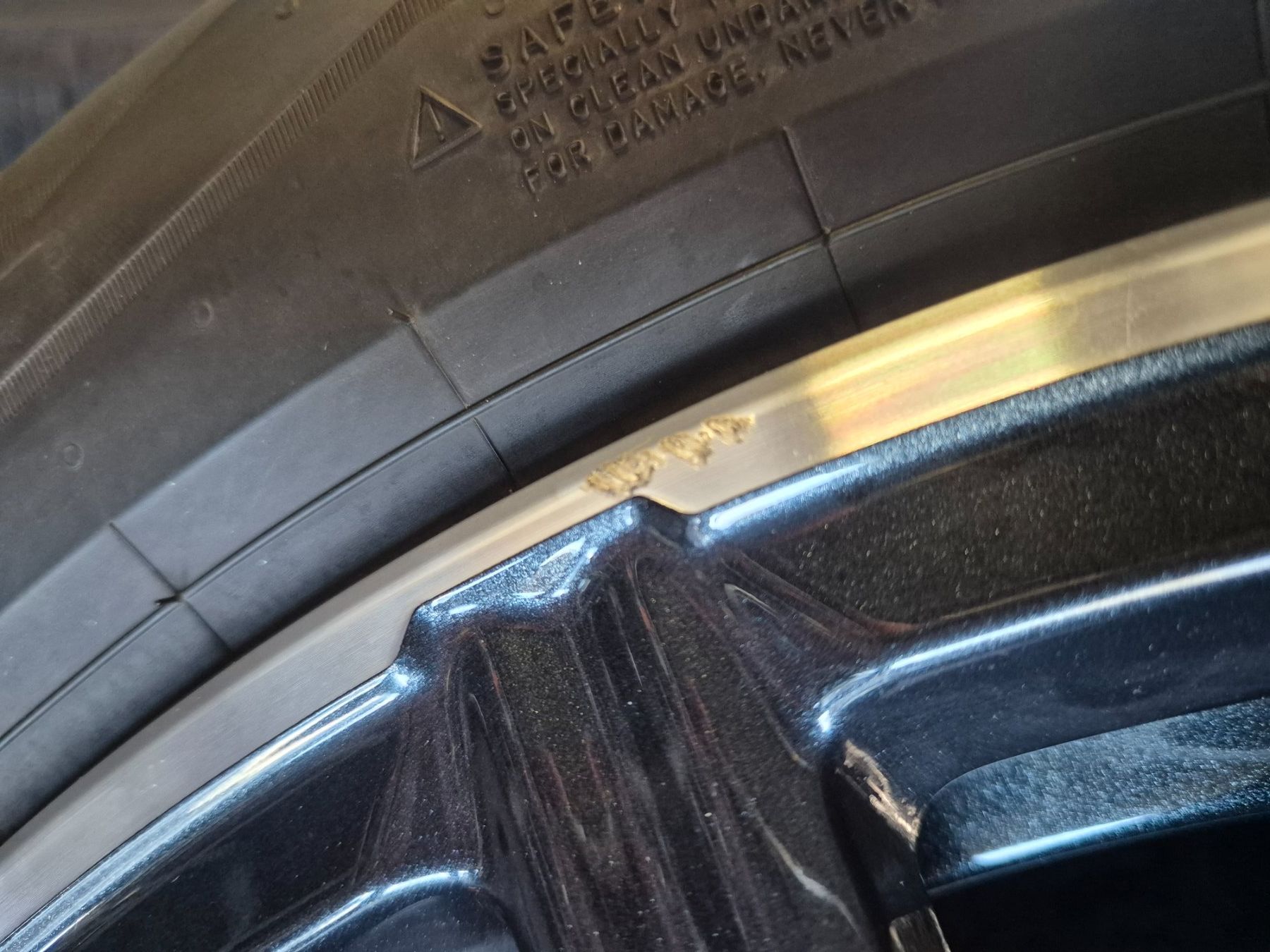 BMW Pneus & Kompletträder: Winterräder 18" BMW X1 – Gebraucht aus Winterthur von WEWi-Ersatzteile 6
