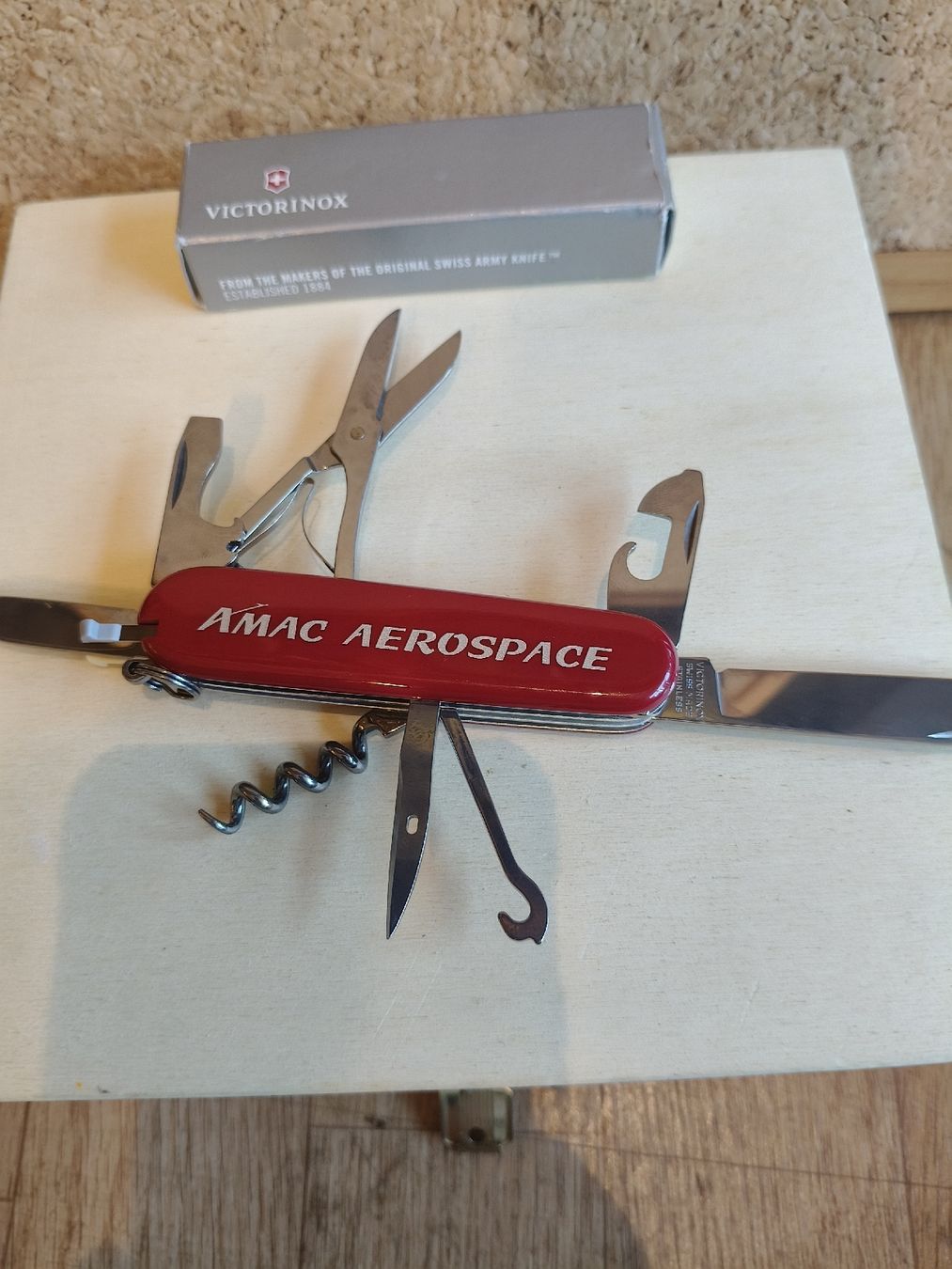 Victorinox Coltelli tascabile: Victorinox Swiss Army  – Usato da Zwingen venduto da inf_2blh 1