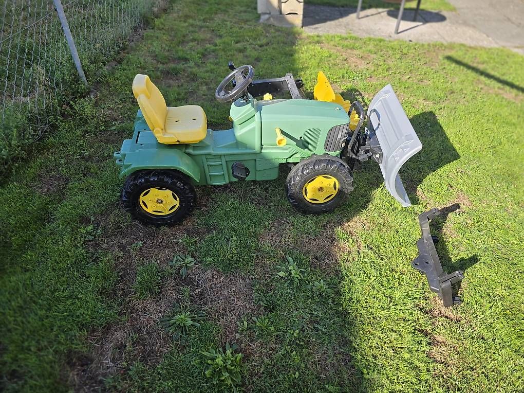 Fahrzeuge für Kinder: Kindertraktor John Deere Rolly toys – Gebraucht aus Leuzigen von Loop_t 2