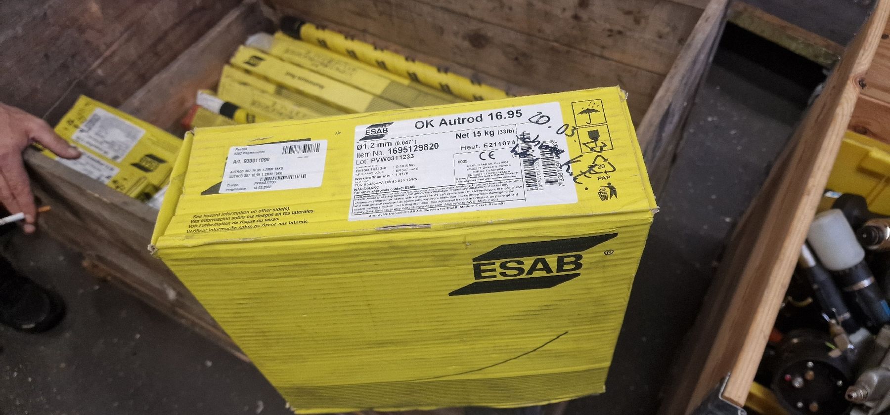 Esab Löten & Schweissen: Schweissdraht Chromstahl 1.2mm – Neu und originalverpackt aus Emmenbrücke von inf_l8yf