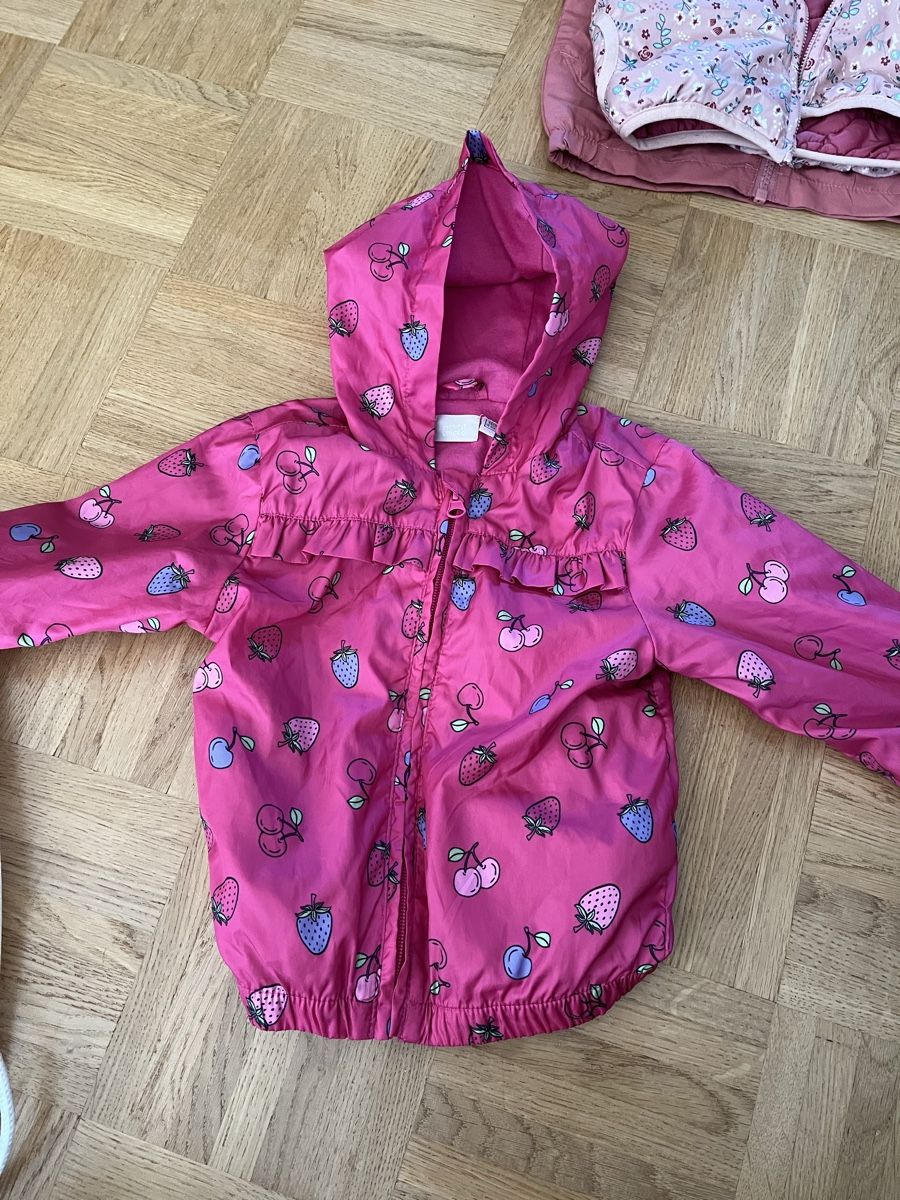 Lotti & Set di vestiti: 3 Übergangsjacken in top Zustand – Usato da Zürich venduto da budgie7 1