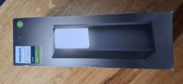 Philips Hue Outdoor Turaco Lampe, NEU