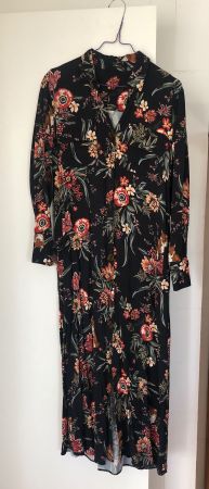 Mavi Sommer Kleid, Grösse M, Blumenmuster