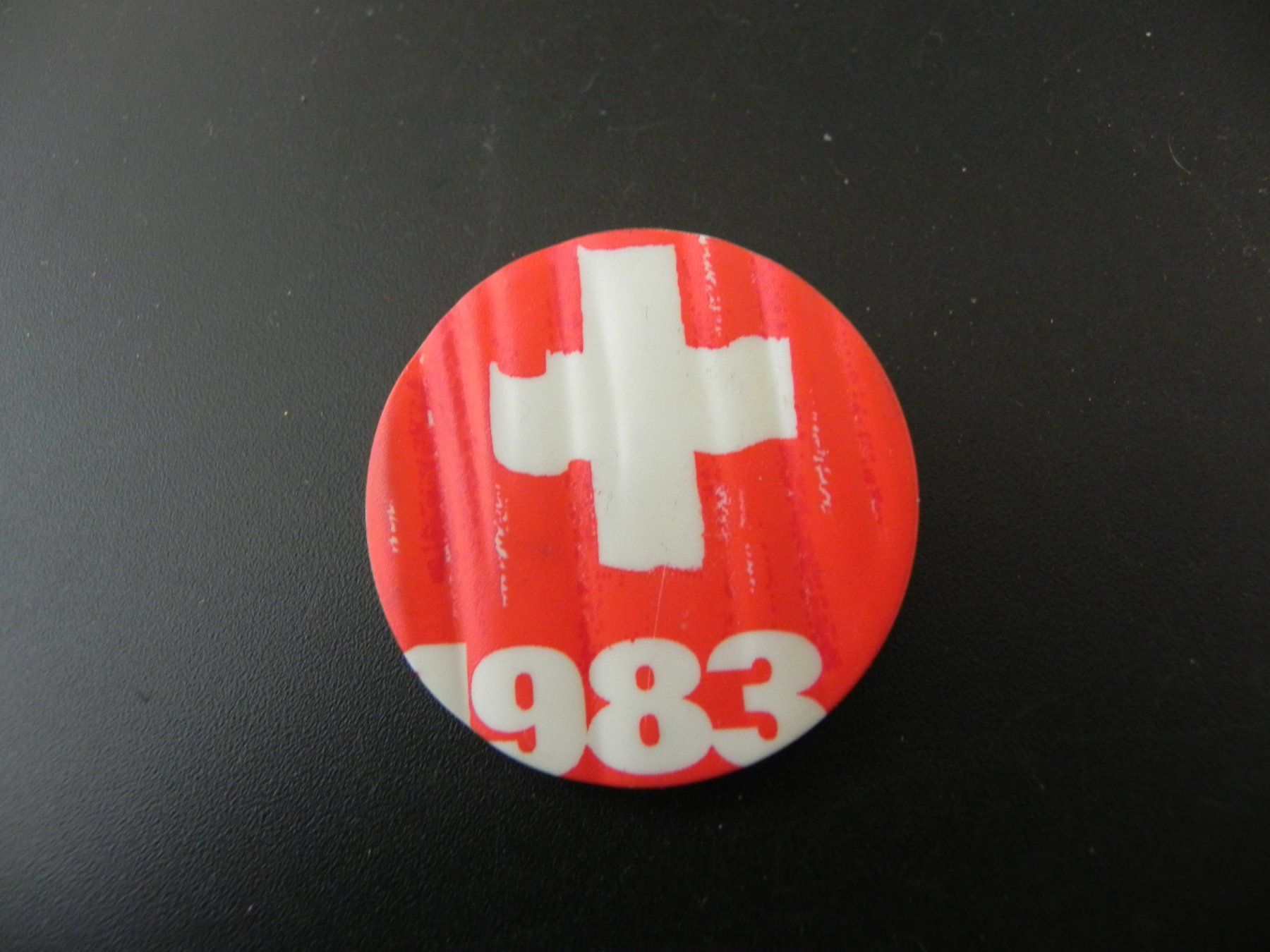 Broschen & Nadeln: Abzeichen 1. August 1983 – Gebraucht aus Biel/Bienne von Gogolozi