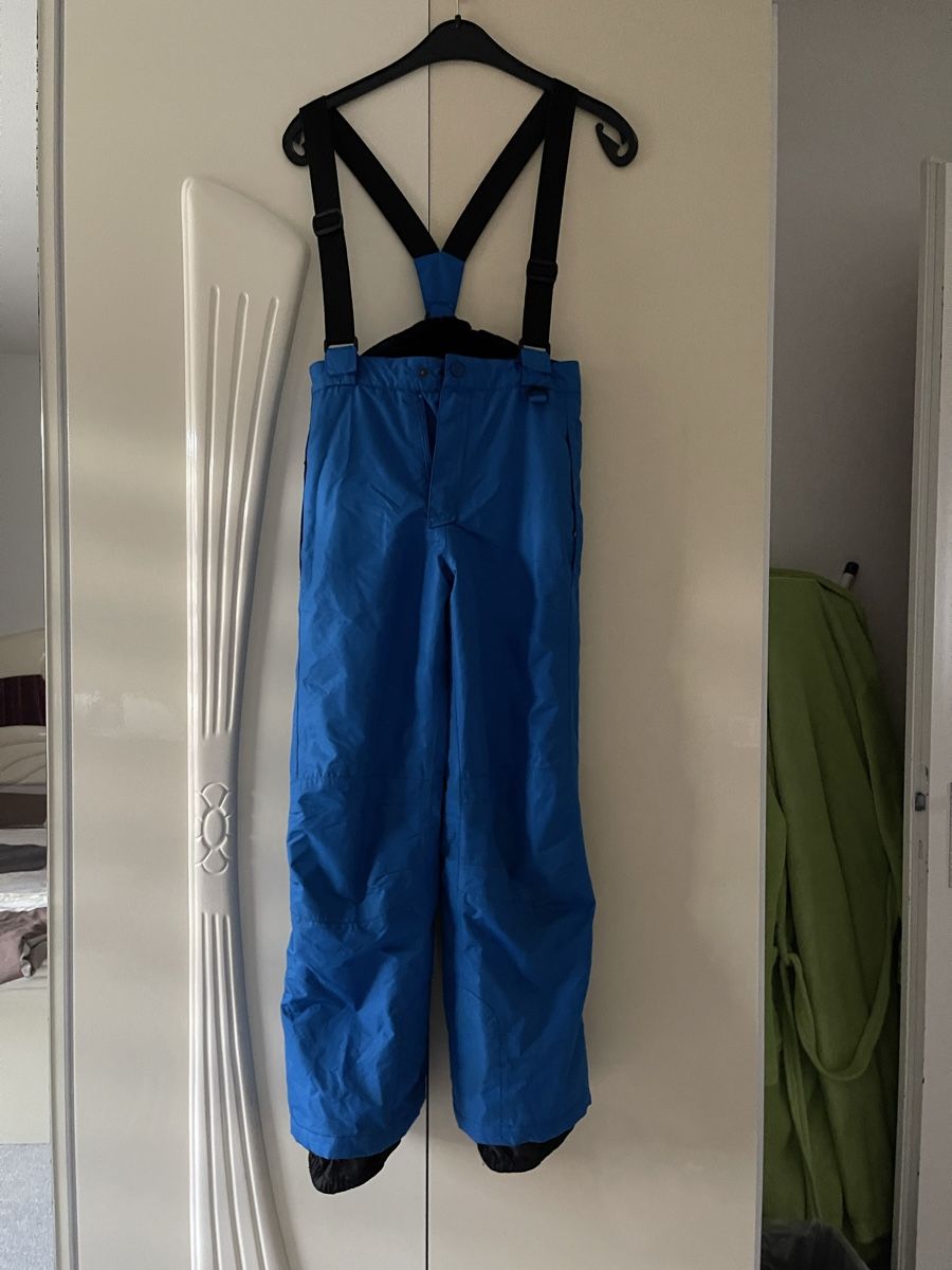 Completi: Schneehose blau 134/140 – Nuovo (secondo la descrizione) da Benglen venduto da Shamily 2