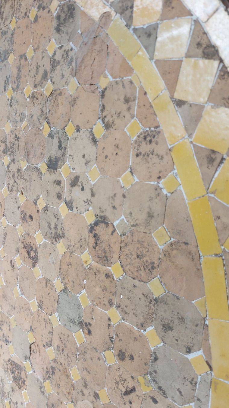 Piatti di portata: Mosaiktischplatte massiv – Difettoso da Alikon venduto da Brunzolini 2