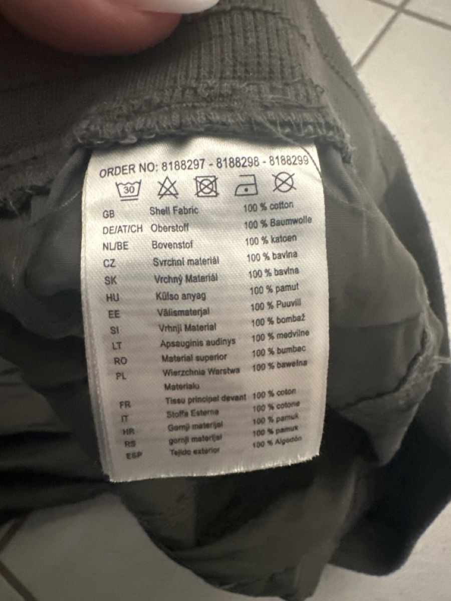 Pantalons: 3/4 Hose, Gr. 42 – D'occasion à Buus par 2019dp 4