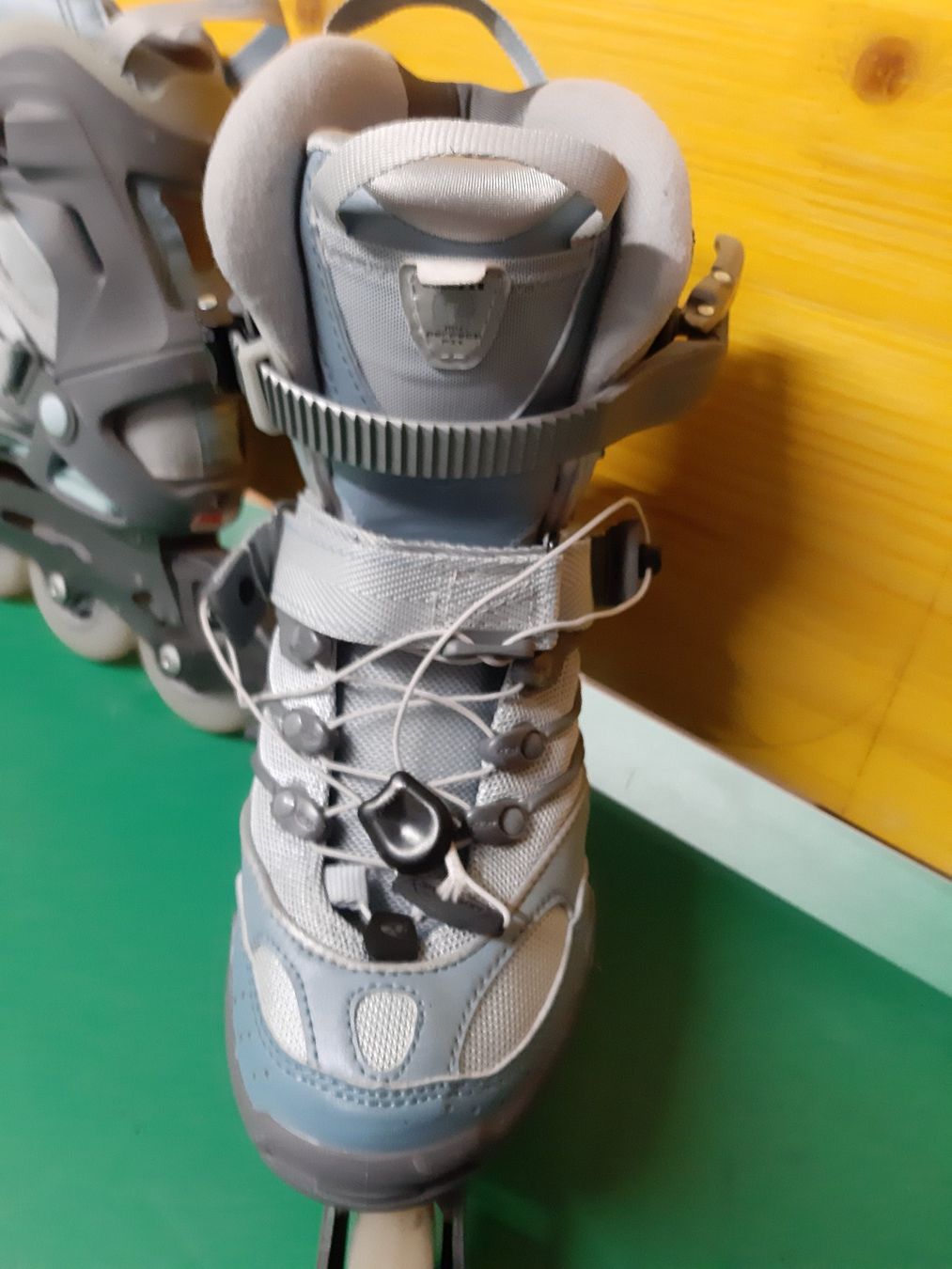 Salomon Pattini in linea & Pattini a rotelle: Rollerblade  Salamon Gr 36 2/3 – Usato da Sursee venduto da passat51 2