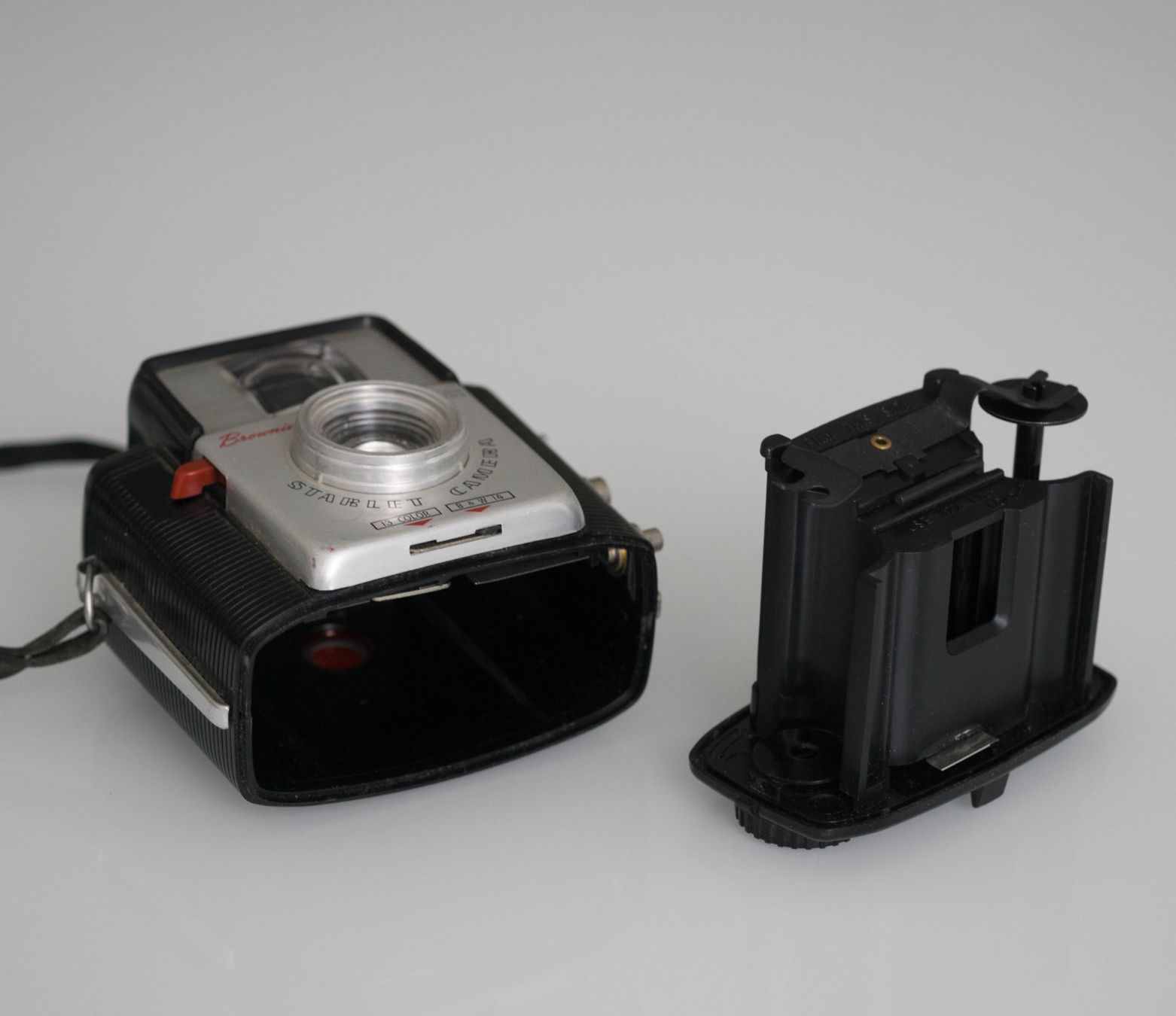 Kodak Fotocamera: Kodak Brownie Starlet Camera- – Usato da Thörishaus venduto da vintagger 6