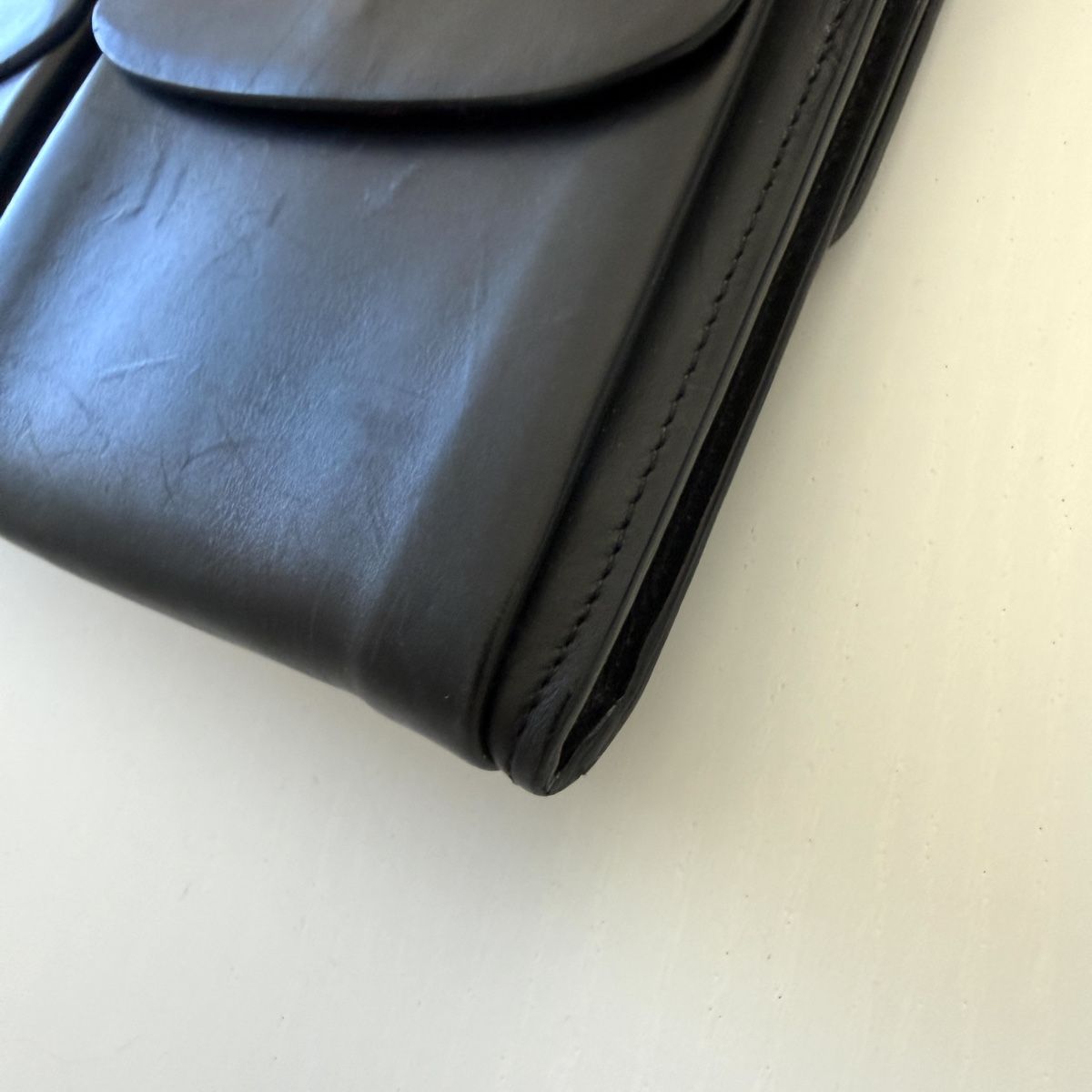 Bally Borse da donna: BALLY Black Leather Double Pocket Flap Shoulder Bag – Usato da Emmen venduto da Avviivva_Com2023 4