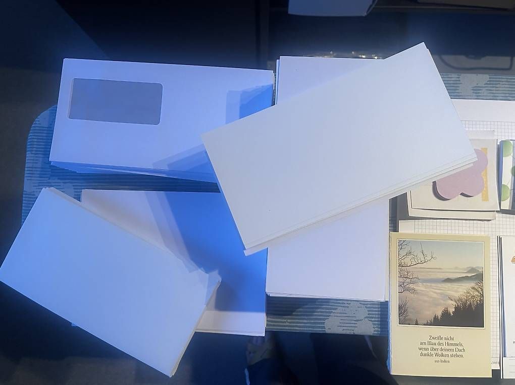 Classeurs: Büromaterial gratis abzugeben – Neuf avec emballage d'origine à Lütisburg Station par ilo_w8vk