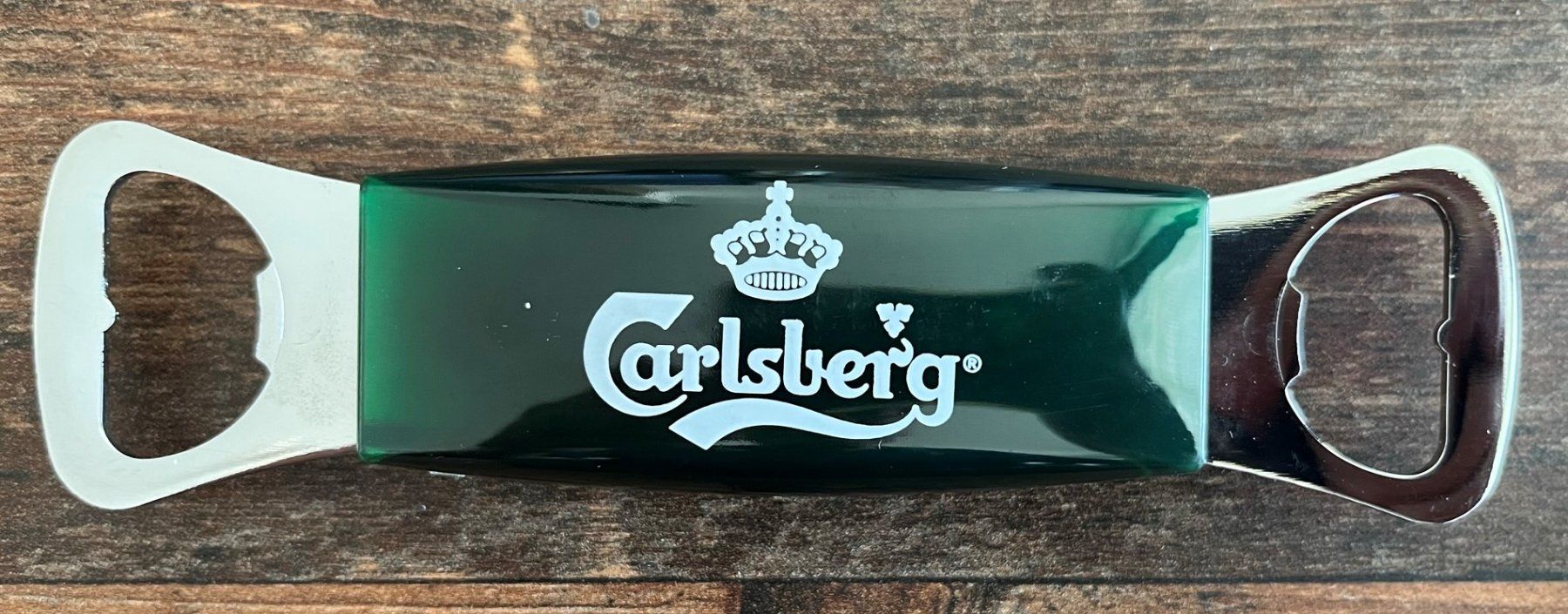 Flaschenöffner & -verschlüsse: Flaschenöffner Carlsberg Bier – Neu und originalverpackt aus Basel von Adler61
