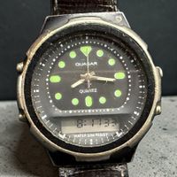 Montre QUASAR Quartz Tachymètre Numérique Analogique