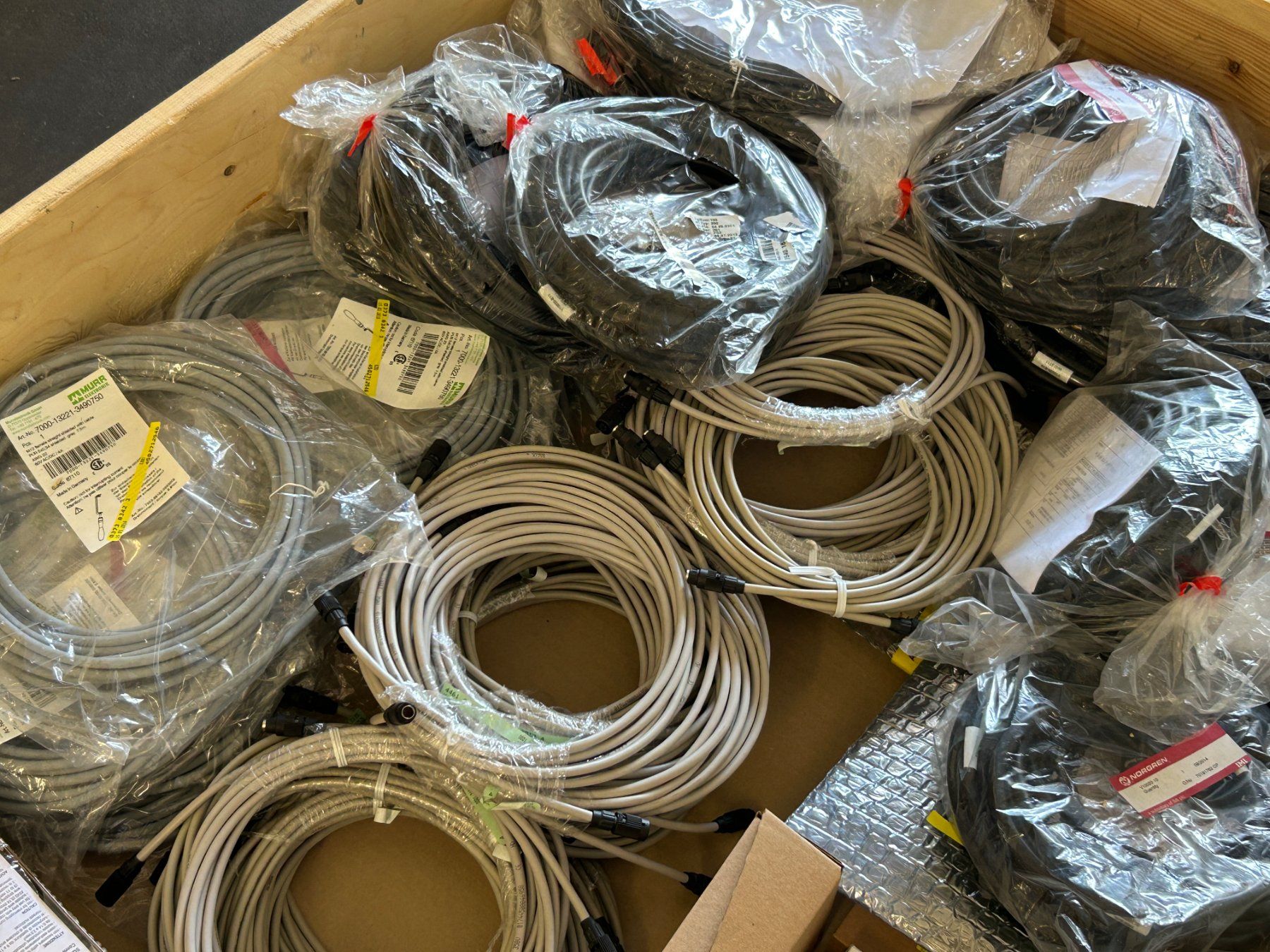 Tous les outils: Palette voll elektro Material – Neuf (Voir description) à Zofingen par Maschinenfabrik 4