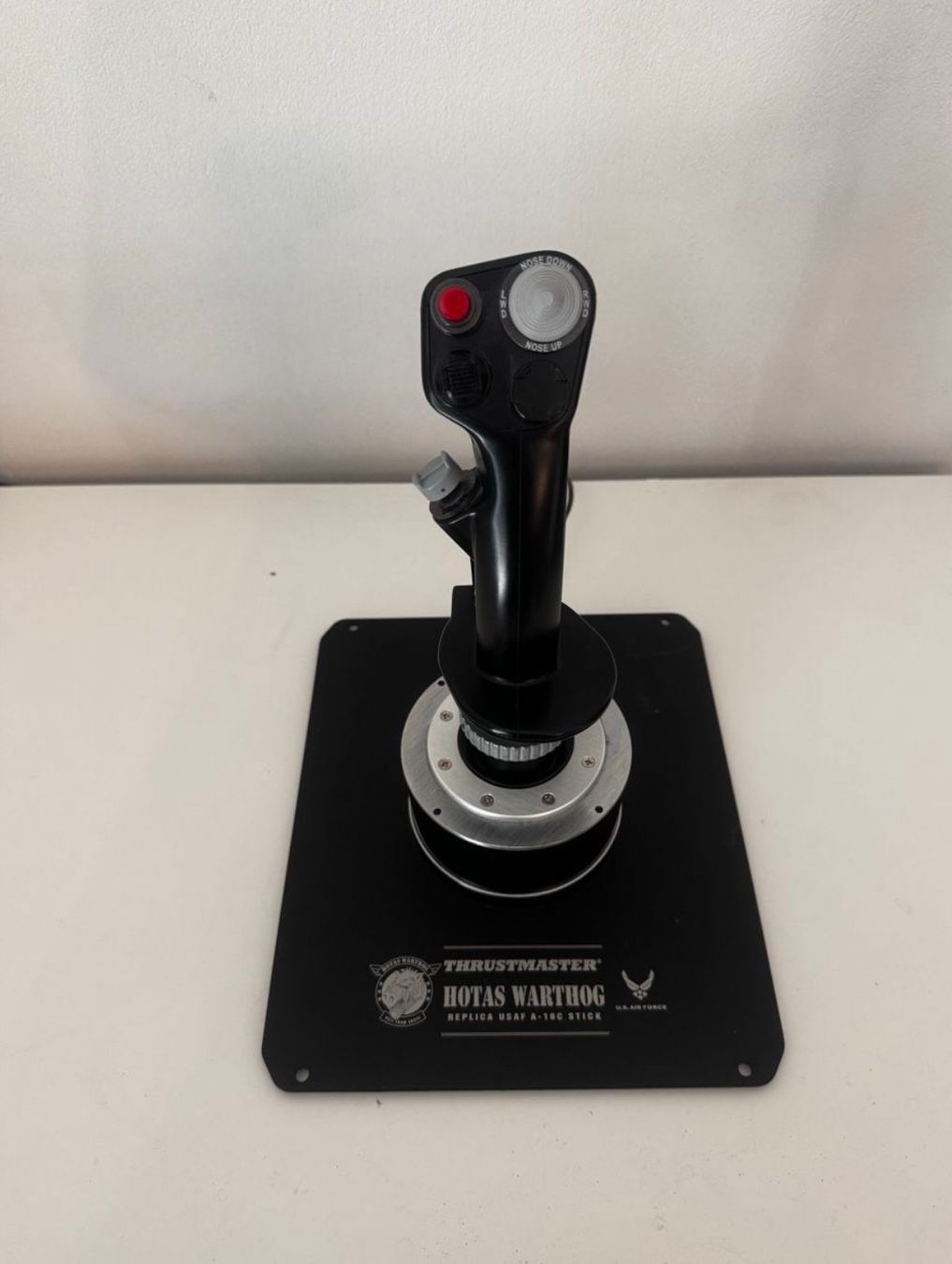 Thrustmaster Manettes: Thrustmaster Hotas Warthog ohne Ruderpedal – D'occasion à Randogne par azk_dh7t 1