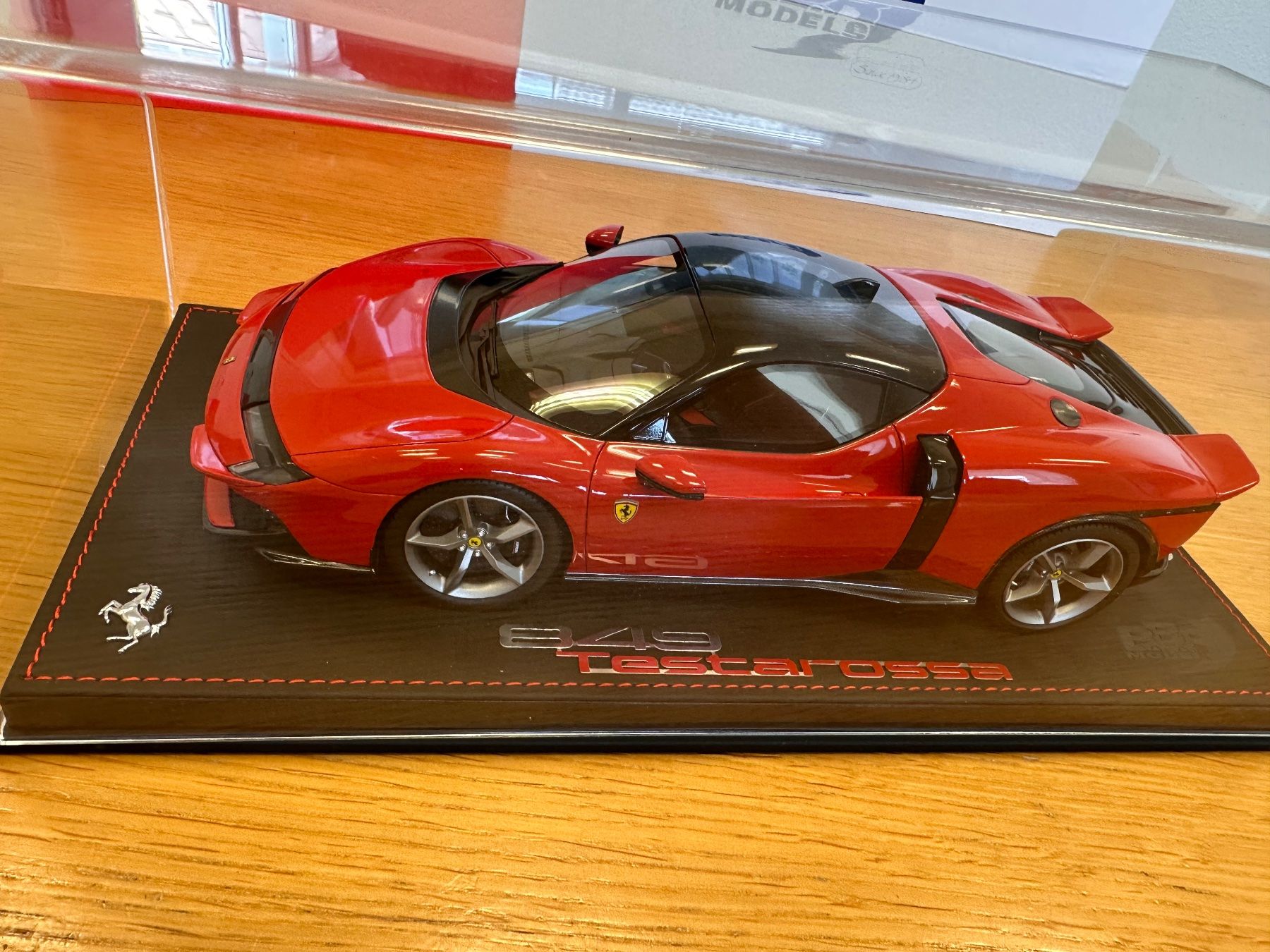 BBR Models Modellini d'auto: Ferrari  849 Testarossa rosso corsa 1/18 – Nuovo e nell'imballaggio originale da Stein AR venduto da Krabbe2 7