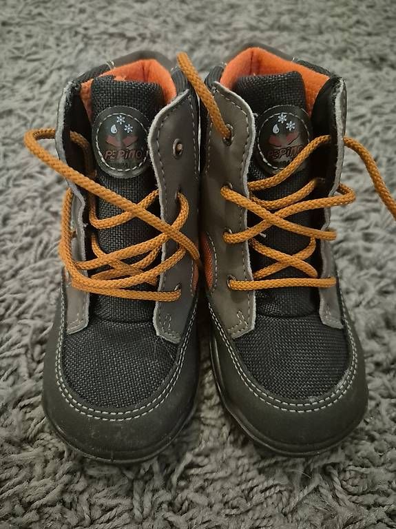 Scarpe per ragazzi: Wanderschuhe Gr. 22 – Usato da Adliswil venduto da MannickZh