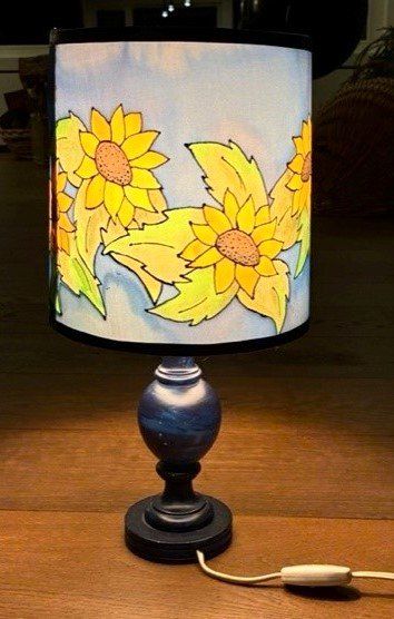 Lampade: Kinderlampe Sonnenblume UNIKAT – Usato da Schöftland venduto da mioplus 2