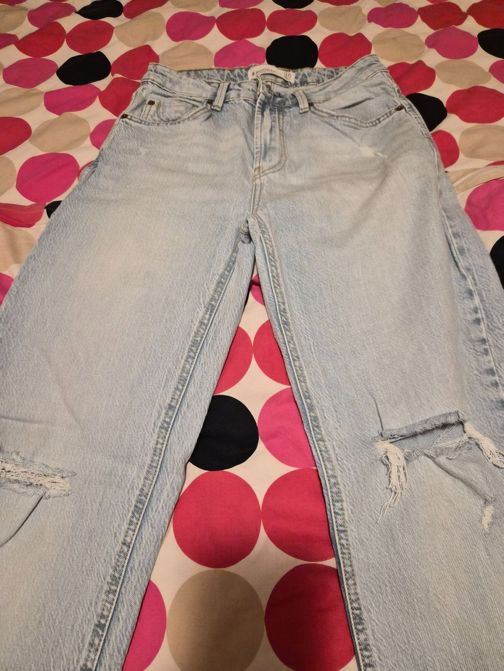 Stradivarius Jeans: Jeanshose stradivarius gr 36  nr308 – Nuovo (secondo la descrizione) da Dietikon venduto da Eleda 1