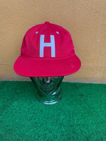 Herschel fitted cap Size S New with tag