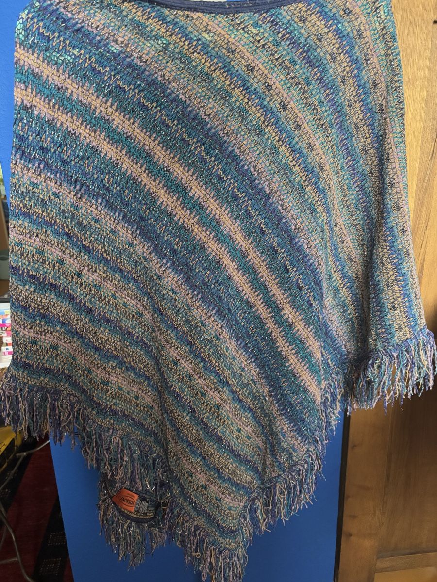 Altro in Moda donna: MISSONI Poncho – Nuovo (secondo la descrizione) da Pratteln venduto da sab_whk9