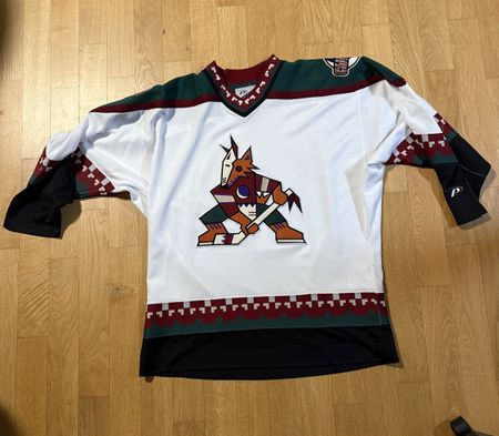 Mytic Kachina Phoenix Coyotes/ Pro Player authentic / Sz. L