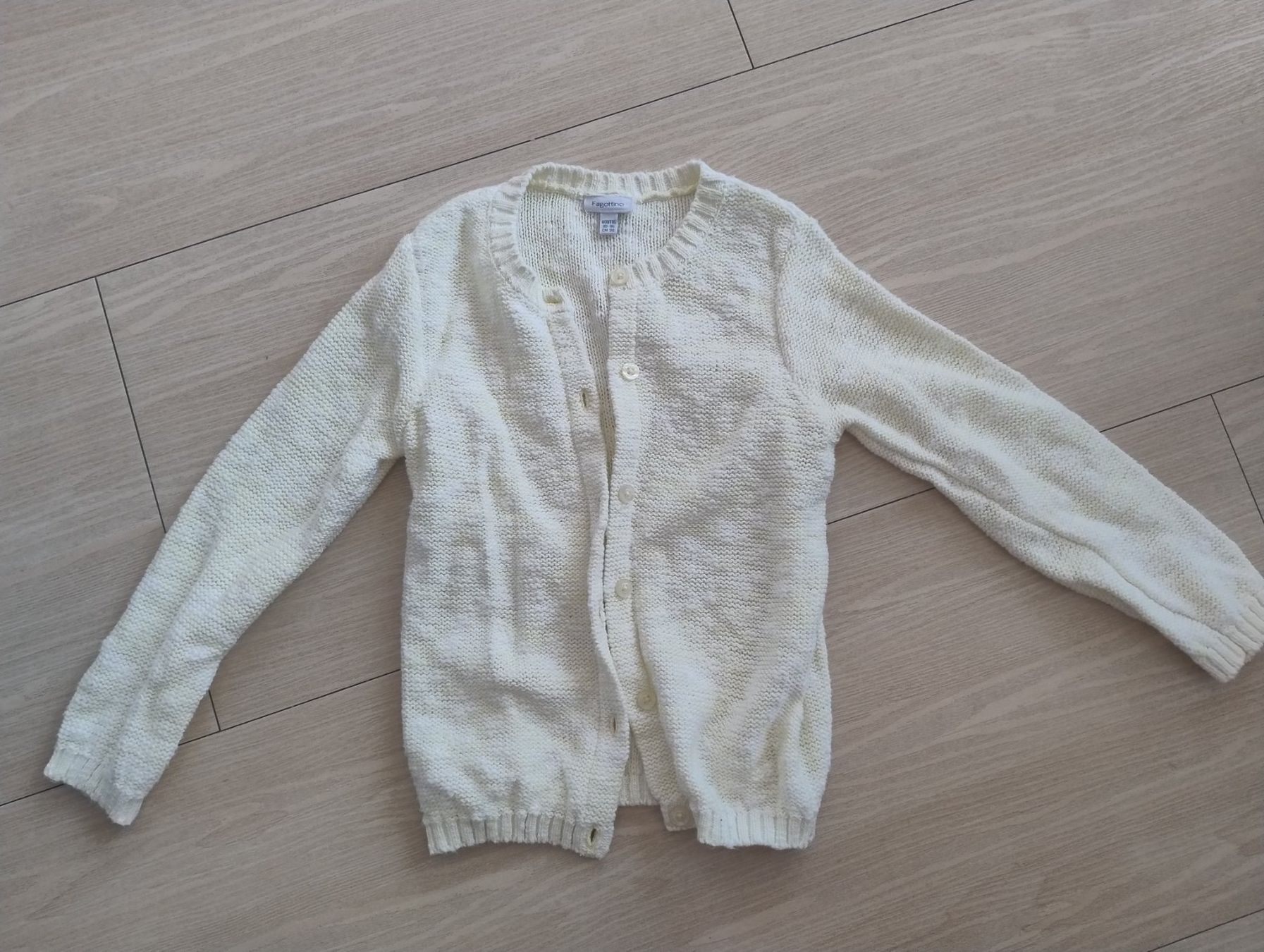 Vestes & Manteaux: Strickjacke Gr. 98 – D'occasion à Bätterkinden par livingdreams