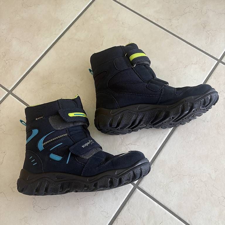 Superfit Scarpe da uomo: Superfit schuhe grösse 34 – Usato da Zimmerwald venduto da wuff81 1