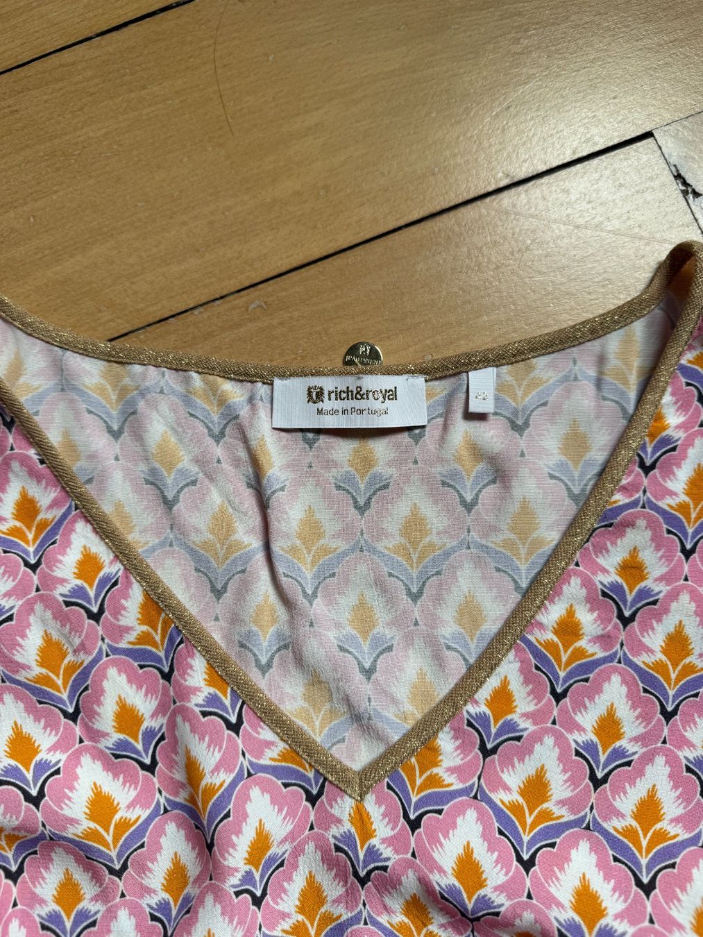 Rich & Royal Camicette: RICH & ROYAL - Bluse rosa gemustert 42 – Usato da Zürich venduto da Diazaio 3
