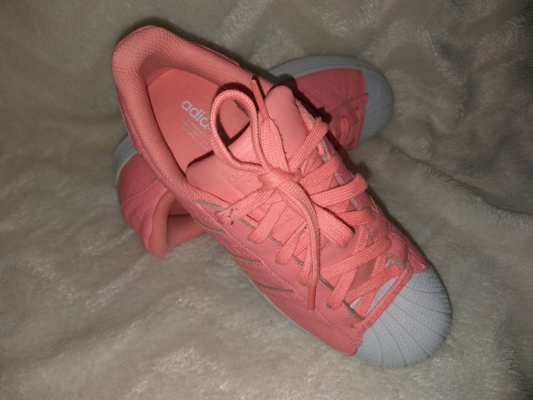 Adidas Scarpe da donna: Chaussures / Schuhe ADIDAS    Pointure / Nummer 38 2/3 – Usato da Cossonay-ville venduto da Super-Price-Quality 6