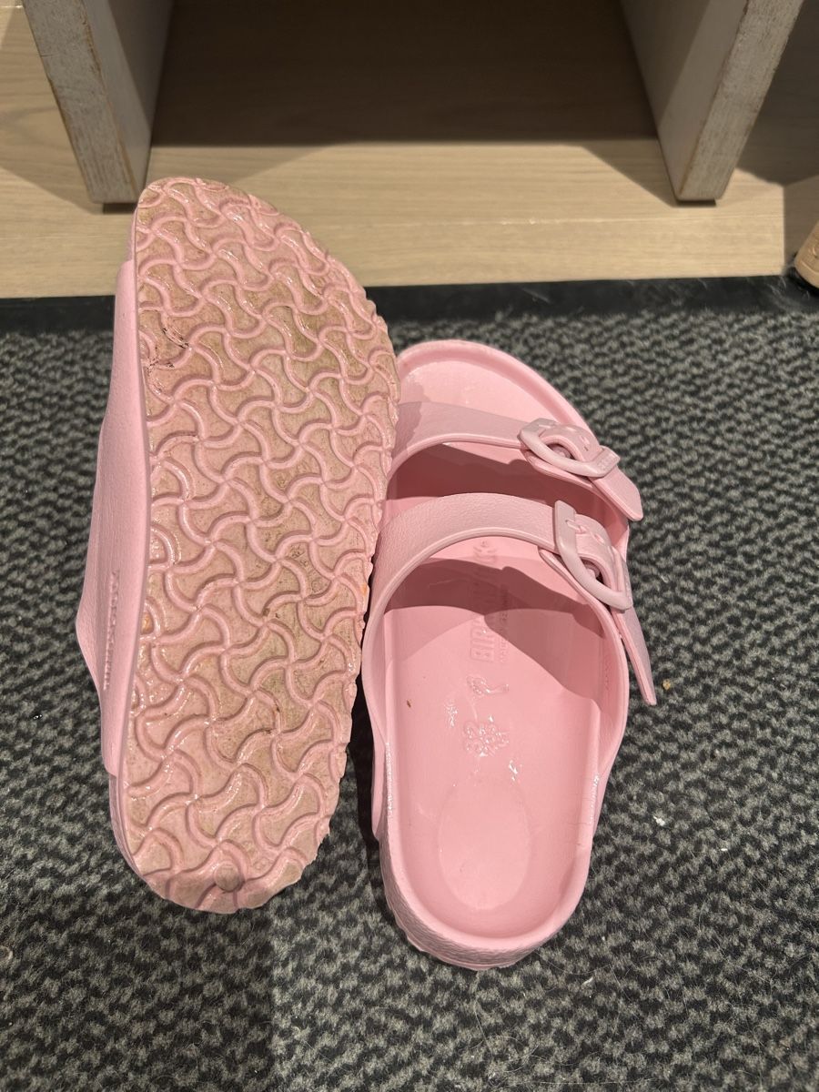 Birkenstock Scarpe per ragazze: Birkenstock Arizona 32 – Usato da Bassersdorf venduto da alexxandra1240 1