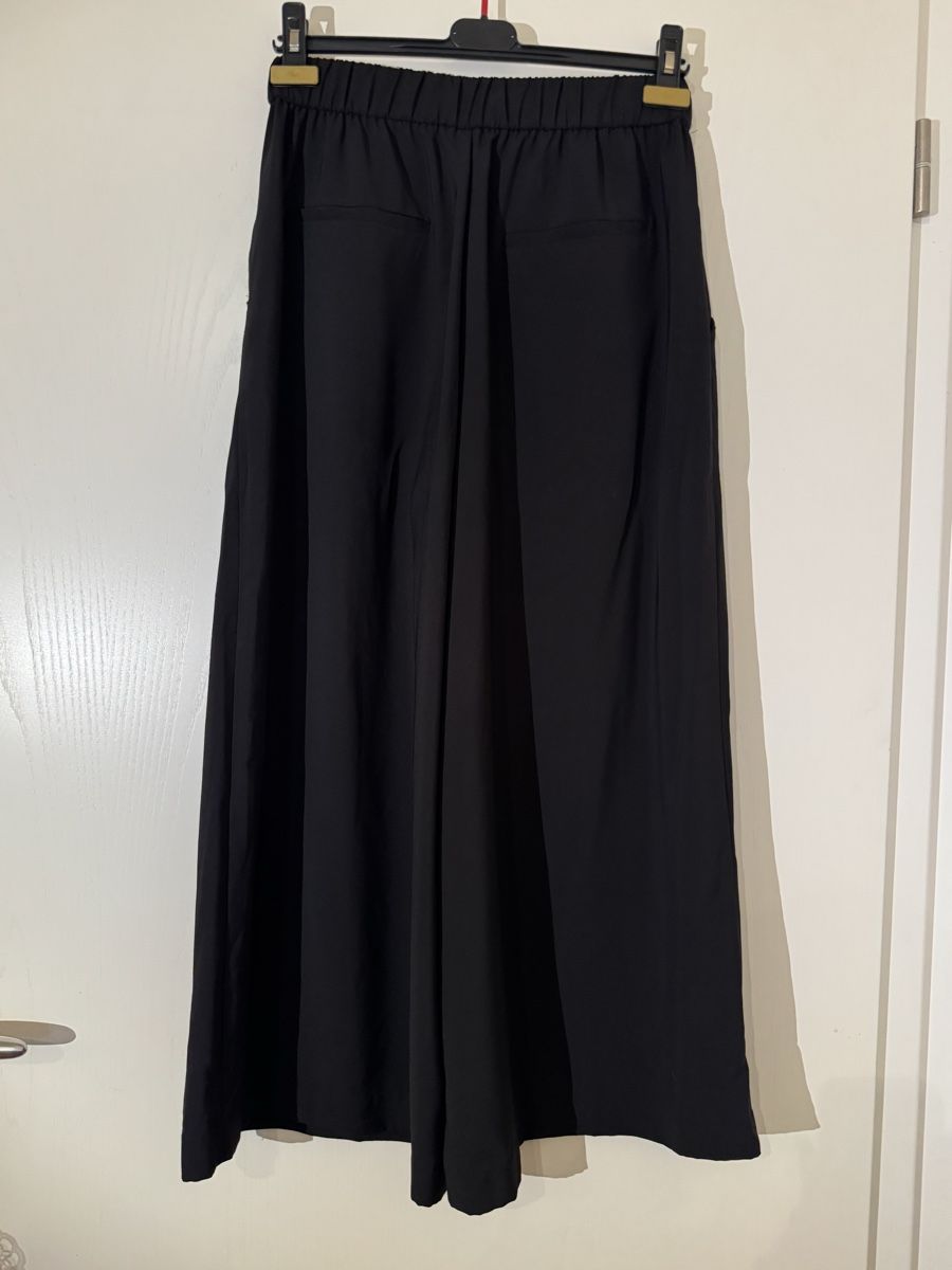 Zara Pantaloni: Schwarze Hose – Nuovo (secondo la descrizione) da Pfäffikon ZH venduto da aitm_00 1