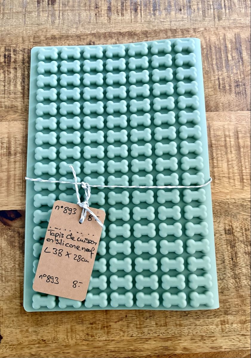 Moules à gâteaux: Tapis en silicone Trixie – Neuf (Voir description) à Corserey par ter_dhy6