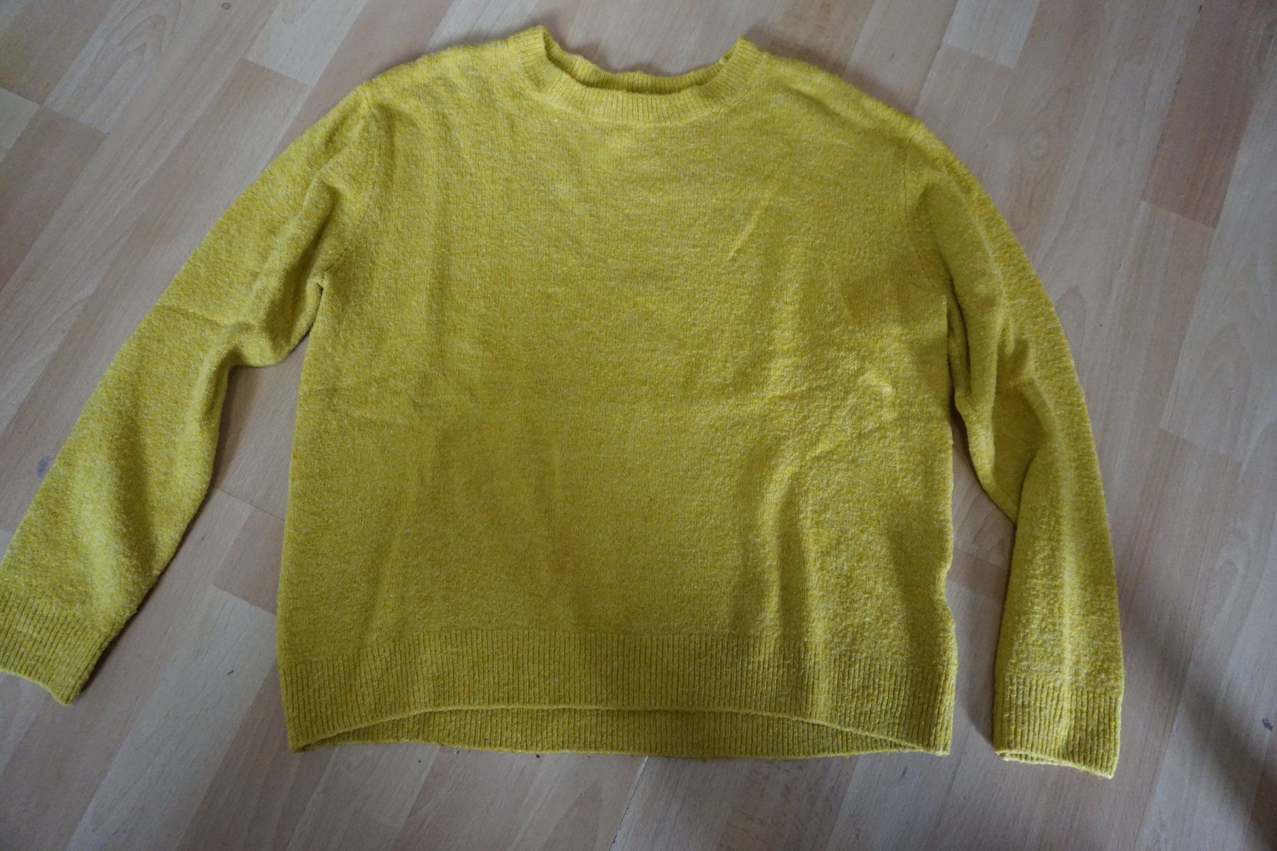 H&M Maglioni & Felpe: Pullover in gelb von H&M Gr.S – Usato da Zürich venduto da einalemjena