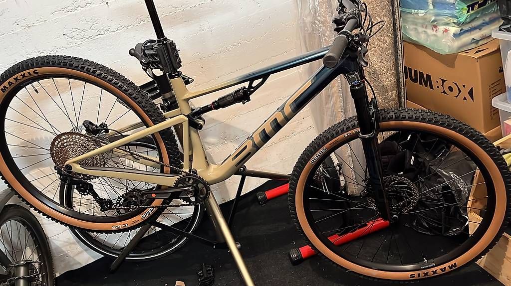 BMC Biciclette: BMC Fourstroke LT TWO – Nuovo (secondo la descrizione) da Schaffhausen venduto da Pa3x