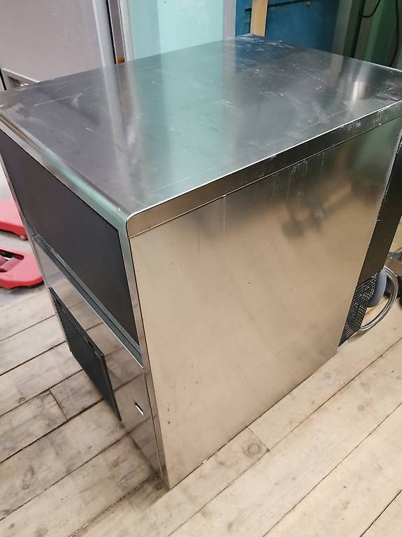 Elettrodomestici da cucina: Machine à glace pilée BREMA GB902A-Q – Usato da St-Aubin FR venduto da sme_nw6w 2