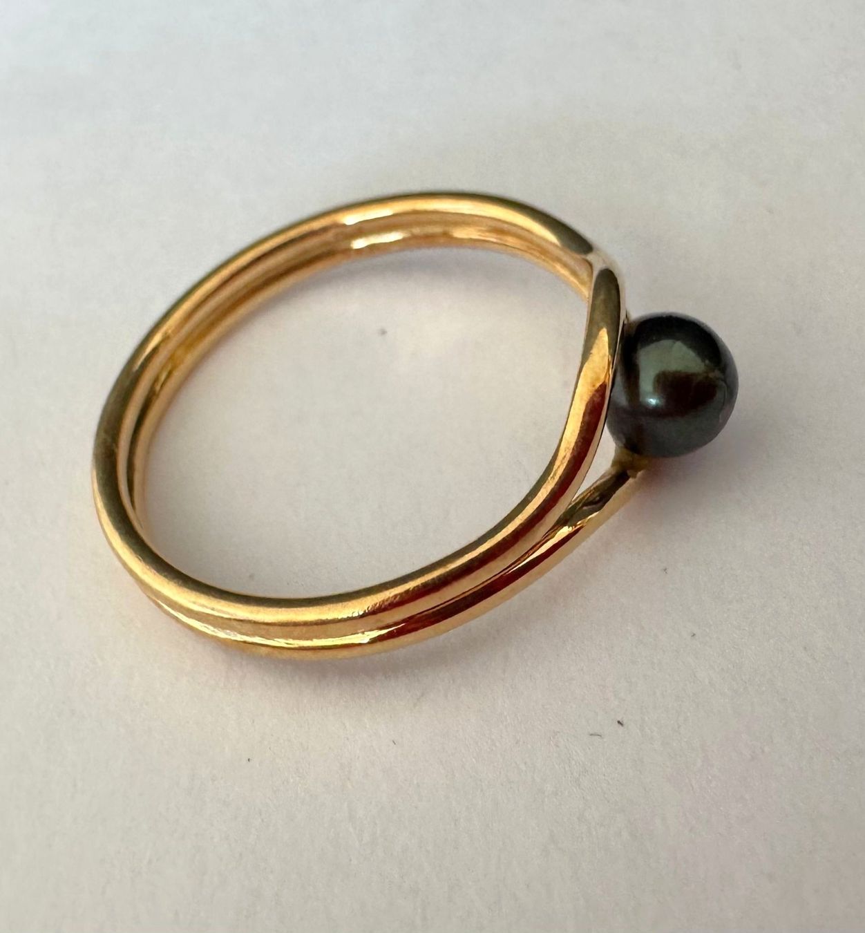 Ringe: Raffiniert gestalteter 750 Gelbgold Ring mit einer Perle – Gebraucht aus Ebikon von repatrick 6