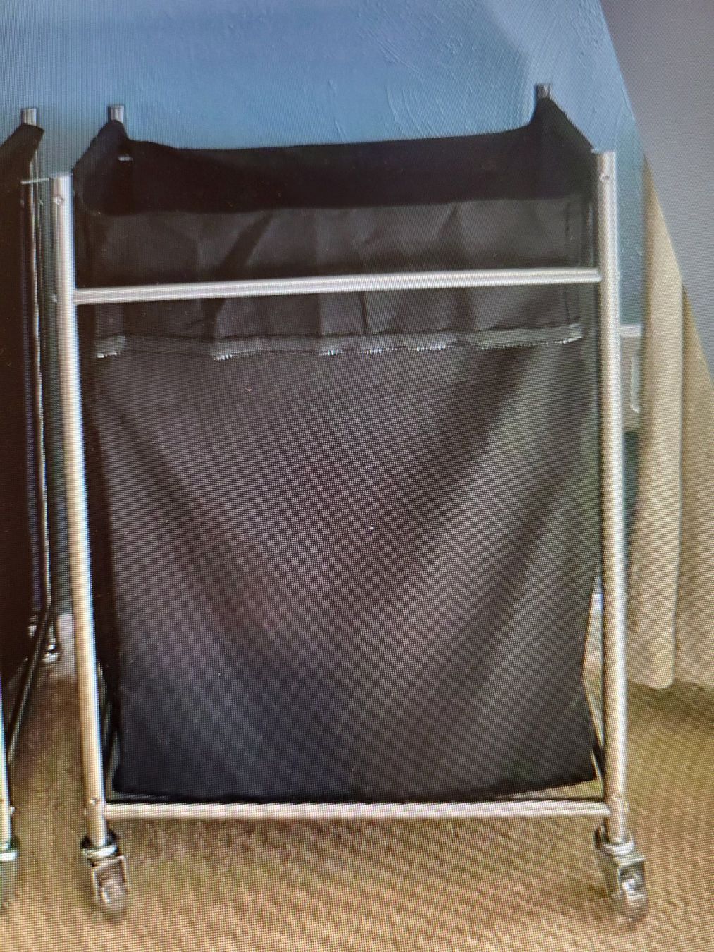 Ikea Cesti per biancheria: IKEA GRUNDTAL Wäschekorb mit Rollen – Usato da Baar venduto da clar6 1