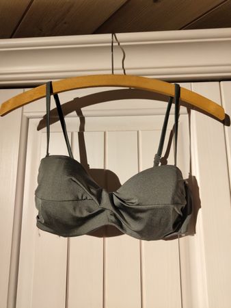 Bikini Oberteil mit Bügel