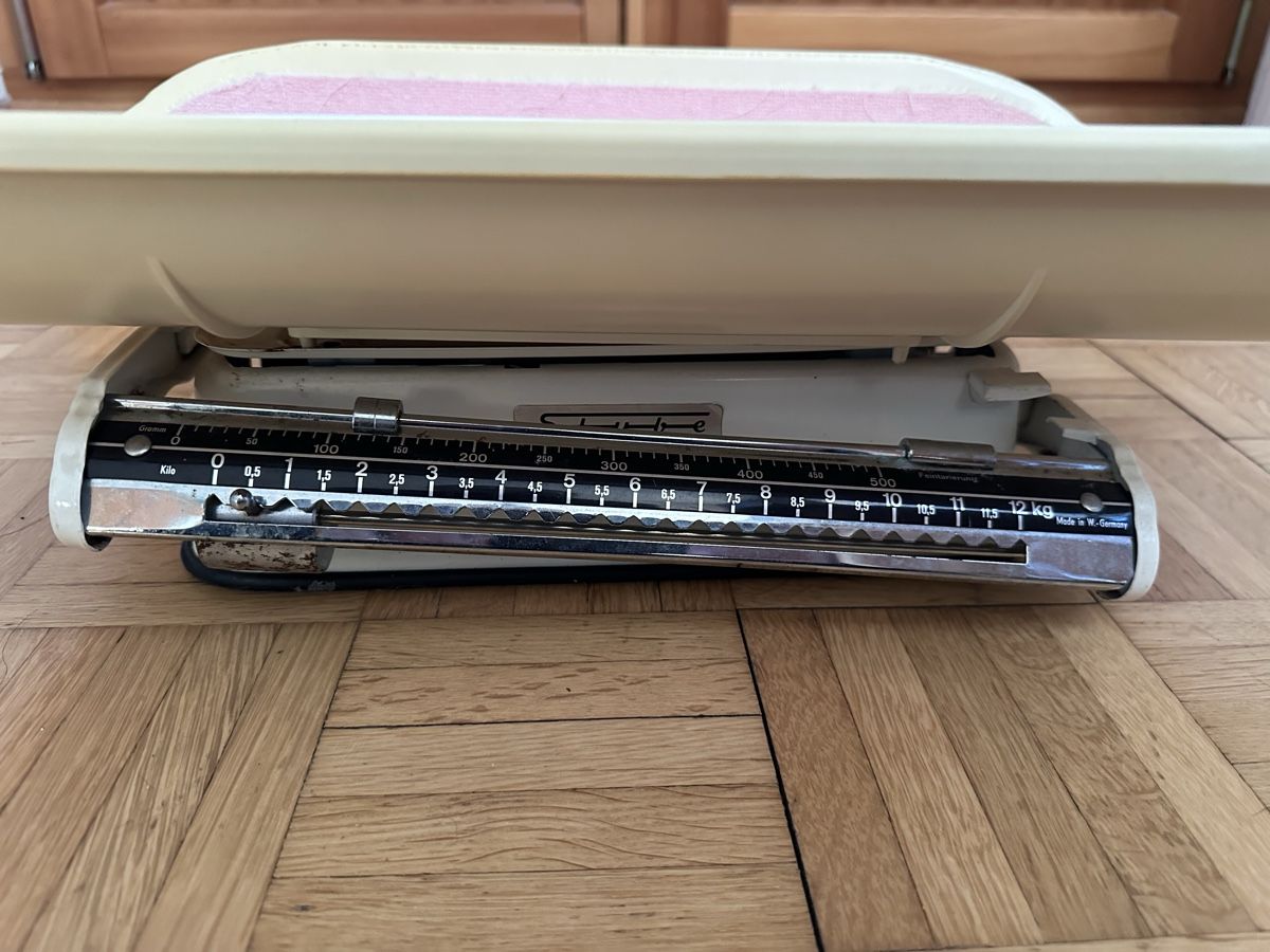 Waagen und Gewichte: Vintage Waage von Stube – Gebraucht aus Thun von Bg54 4