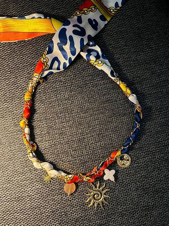 Ketten: Collier Soleil Royal Neuf – Gebraucht aus Lucens von TCG_sellnbuy
