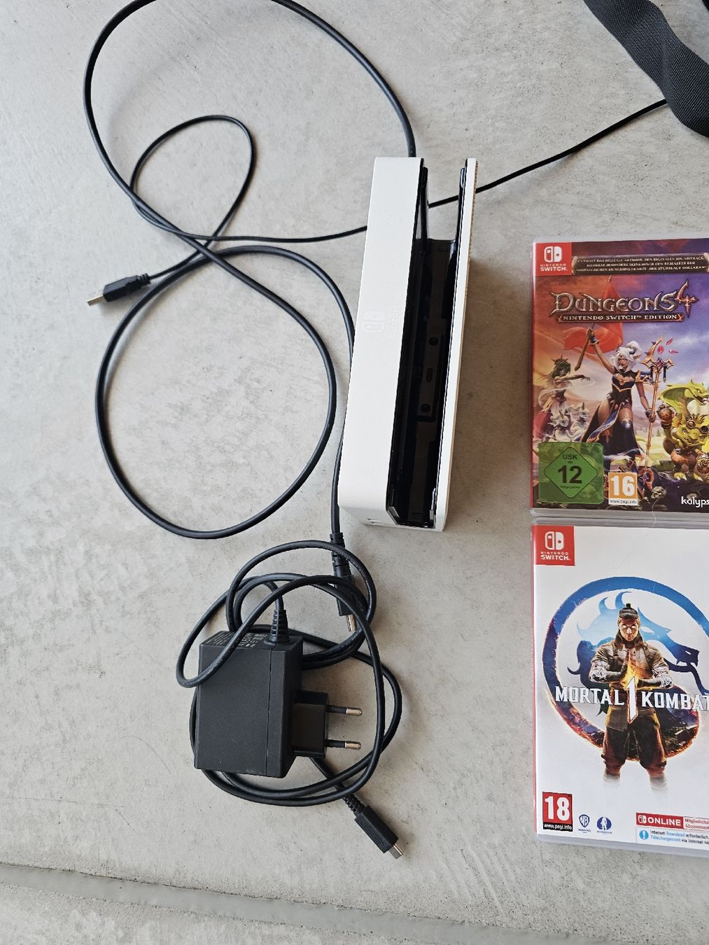 Nintendo Konsolen: Nintendo Switch OLED Bundle: Spiele, Zubehör, 1TB Speicher! – Neu (gemäss Beschreibung) aus Weggis von Sterku 4