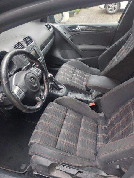 VW Automobili: Vw Golf 6 GTI – Usato da Teufenthal AG venduto da PhBr07 1