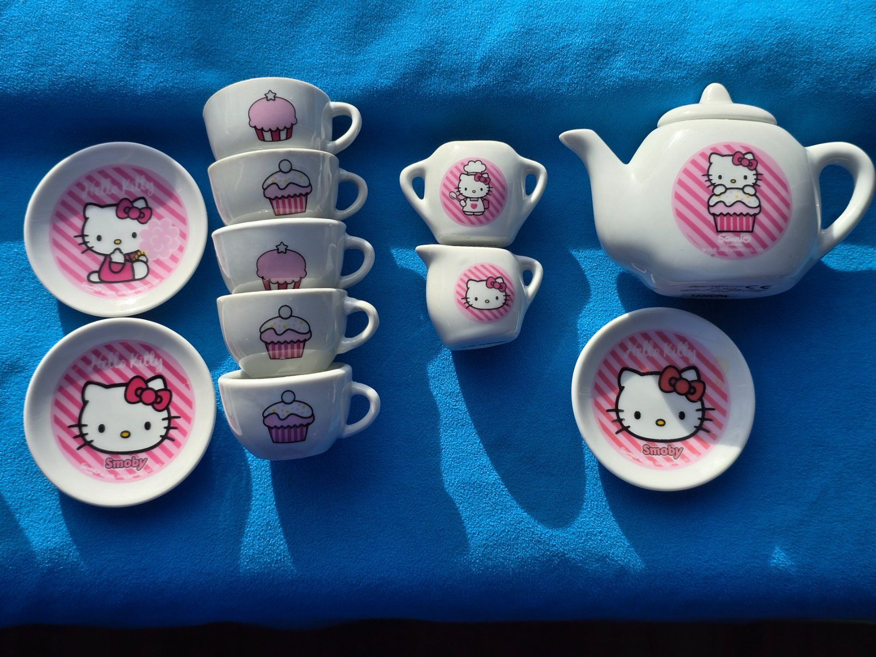 Hello Kitty Giocattoli: Service à thé Smoby Hello Kitty – Usato da versoix venduto da moonkey02