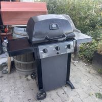 Koenig Gasgrill 3-Brenner schwarz gebrauchter Zustand